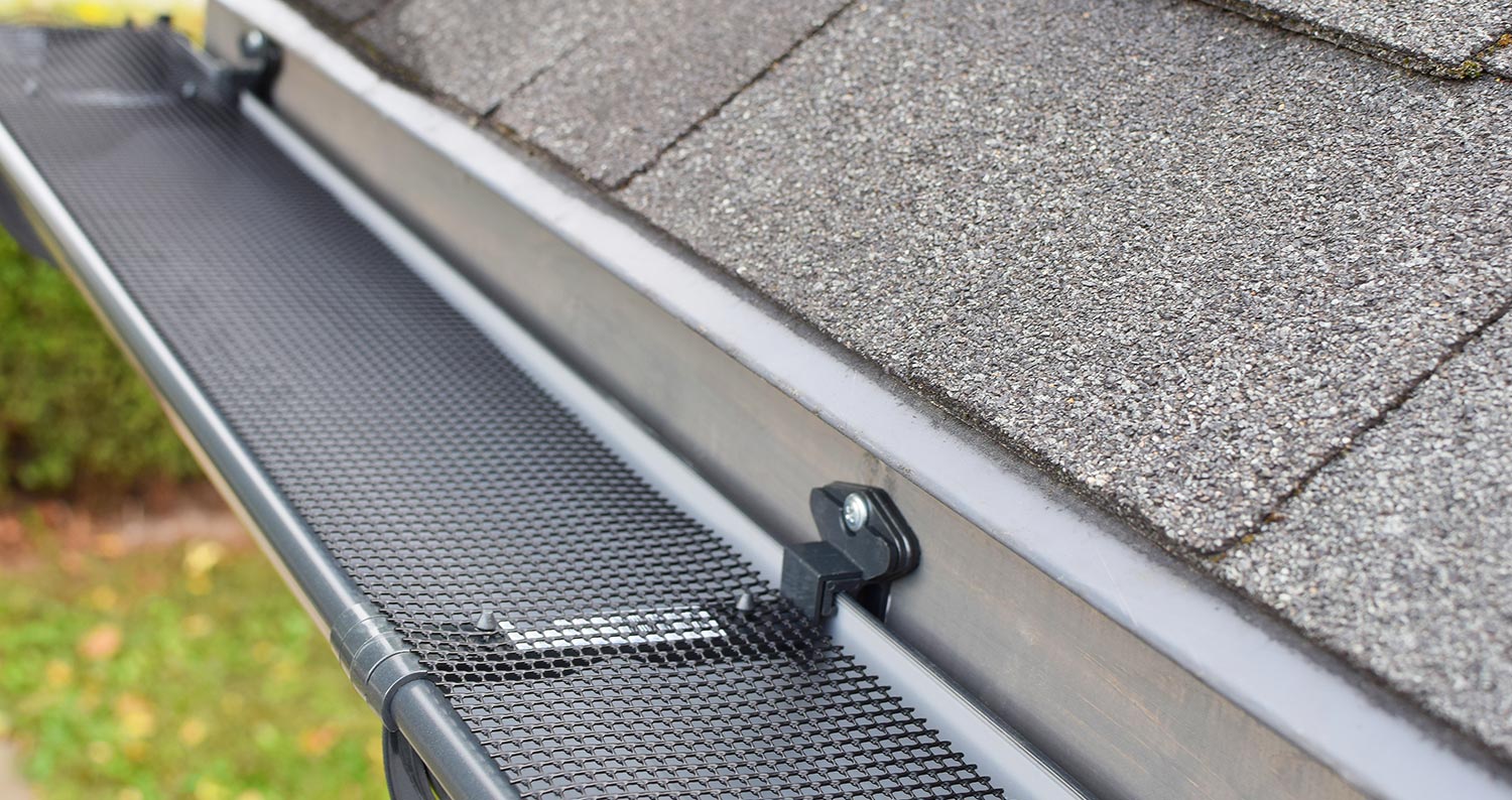 6-inch gutters Weatherford TX seamless gutter installation by Ross Gutters